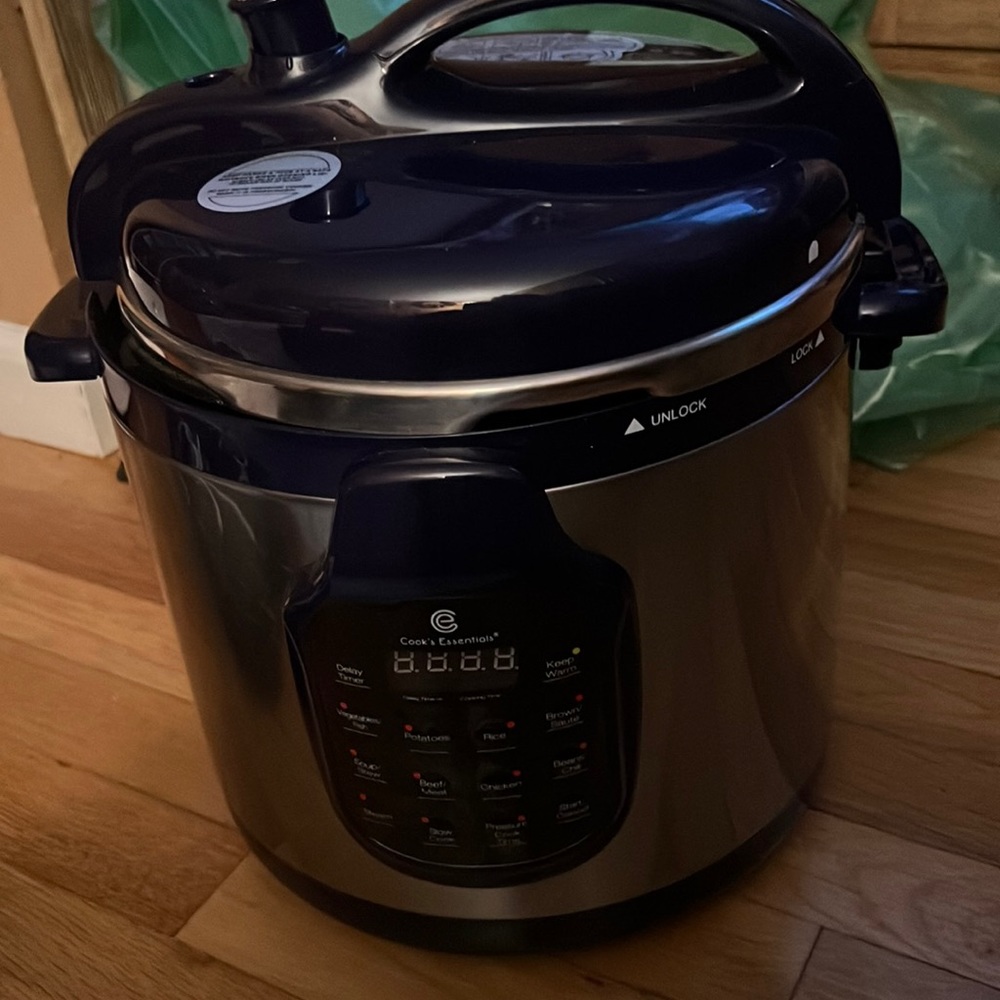 pressure cooker